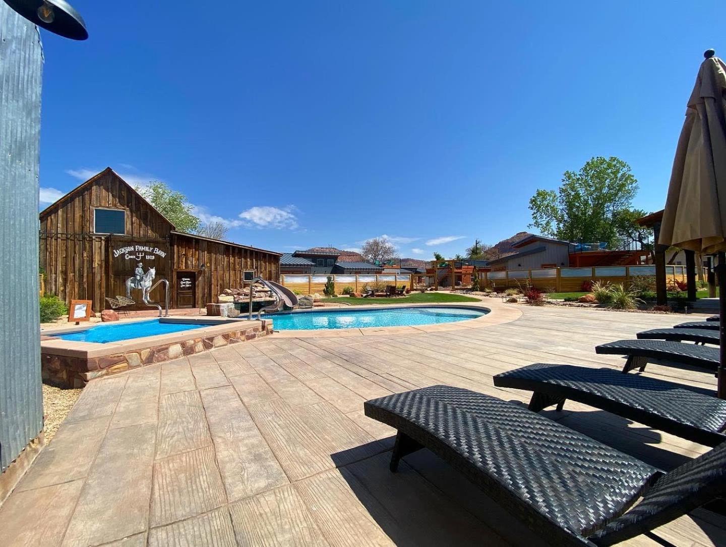 Timber & Tin F 2Bed 2Bath W Pool & Rooftop Deck Kanab Exterior foto