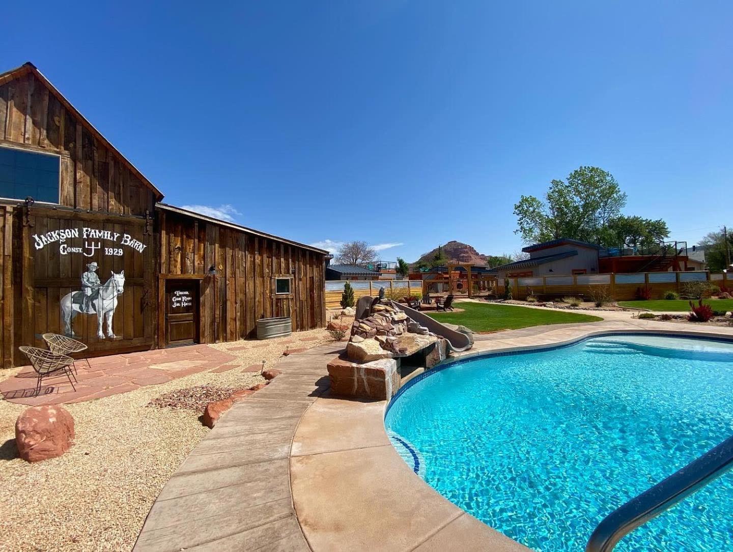 Timber & Tin F 2Bed 2Bath W Pool & Rooftop Deck Kanab Exterior foto